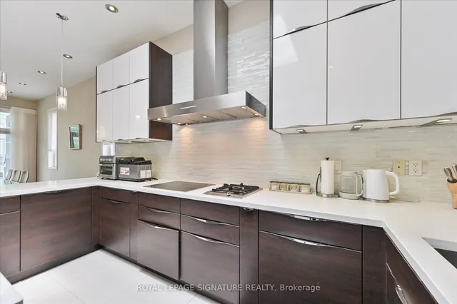 Additional image 12 of 242 Olive Ave