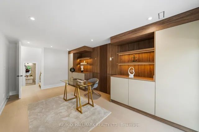 Additional image 20 of 112 Randolph Rd