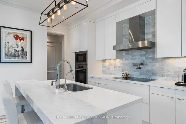 Additional image 23 of 311 Bay St Unit 3805