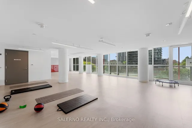 Additional image 40 of 120 Parliament St Unit 510