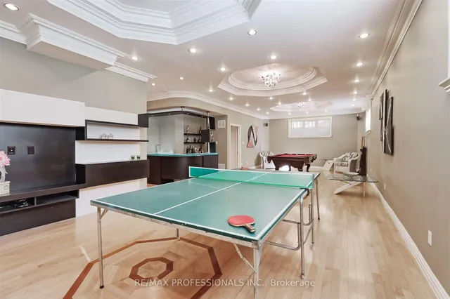 Additional image 38 of 18 Northglen Ave