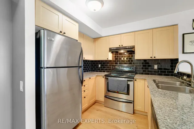 Additional image 19 of 1050 The Queensway N/A Unit 516