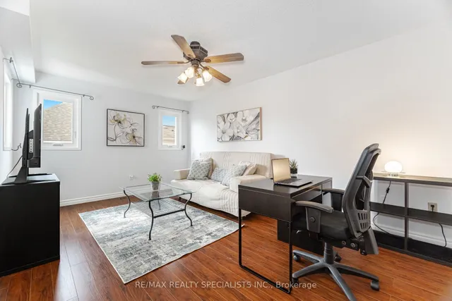 Additional image 19 of 154 Roxton Rd