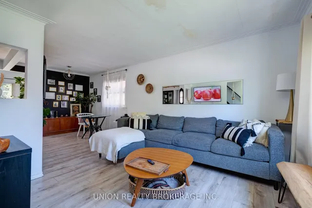 Additional image 3 of 72 Sandown Ave