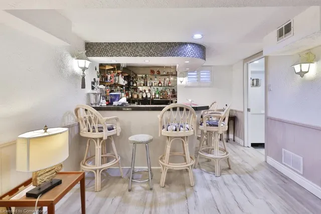 Additional image 14 of 35 Bowshelm Crt