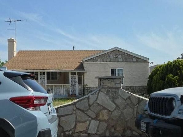 11328 Calvert St, North Hollywood, CA 91606