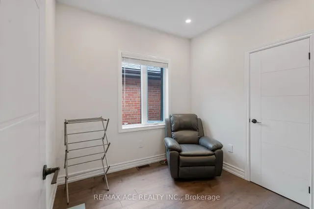 Additional image 24 of 149 Mcintosh St