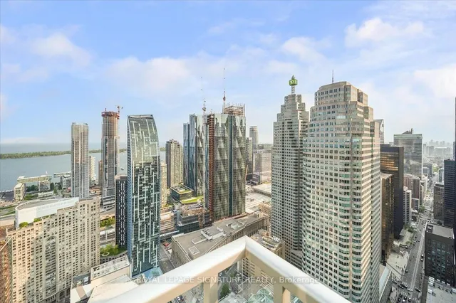 Additional image 15 of 88 Scott St Unit 5207