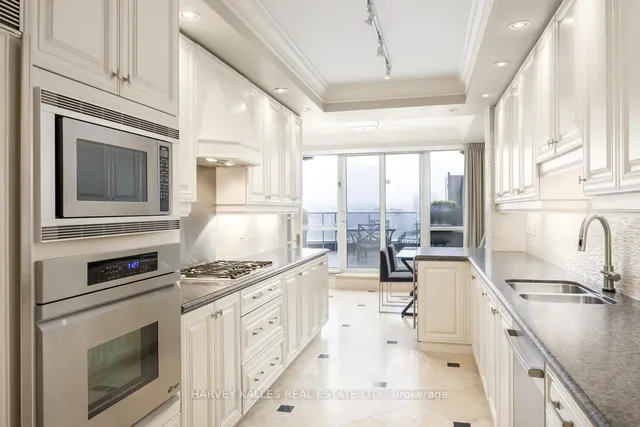 Additional image 17 of 10 Bellair St Unit 1205