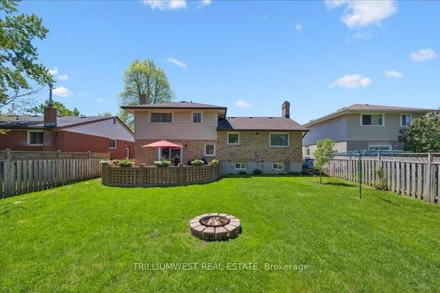 Additional image 39 of 76 Lower Canada Cres