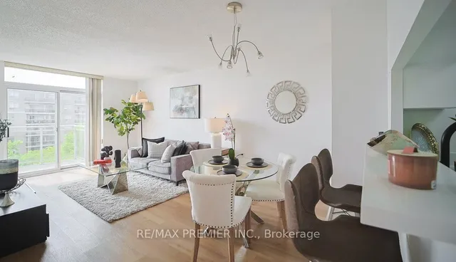 Additional image 2 of 650 Lawrence Ave Unit 639