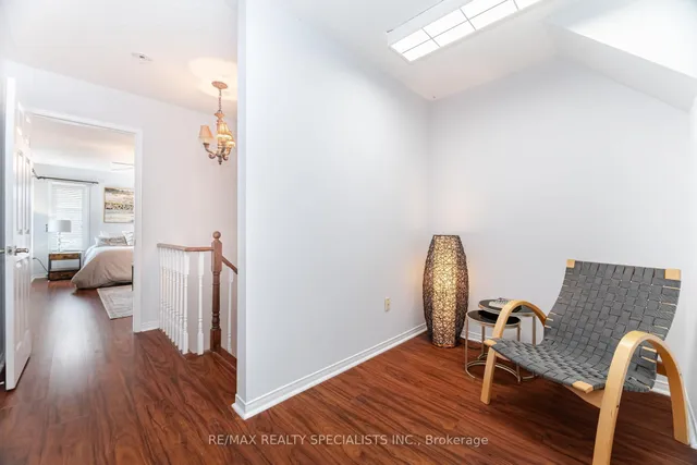 Additional image 27 of 154 Roxton Rd