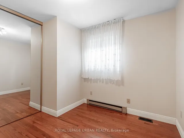 Additional image 18 of 122 Hildenboro Sq