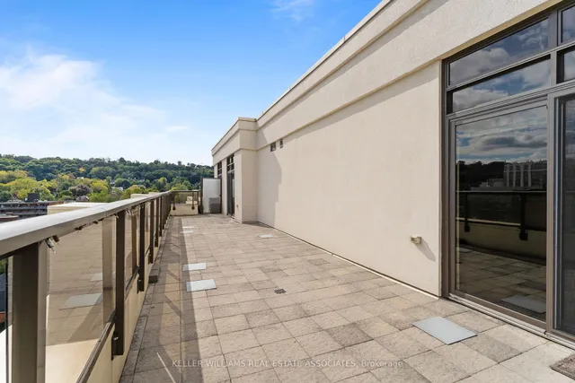 Additional image 30 of 81 Robinson St Unit PENTHOUSE 1106