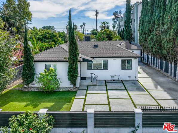 15236 Runnymede St, Van Nuys, CA 91405