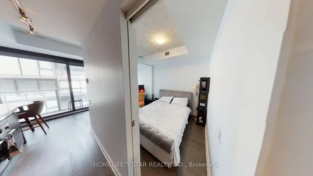 Additional image 10 of 38 STEWART St Unit 707