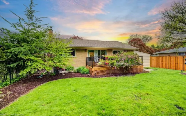 Additional image 34 of 55 Burbank Rd