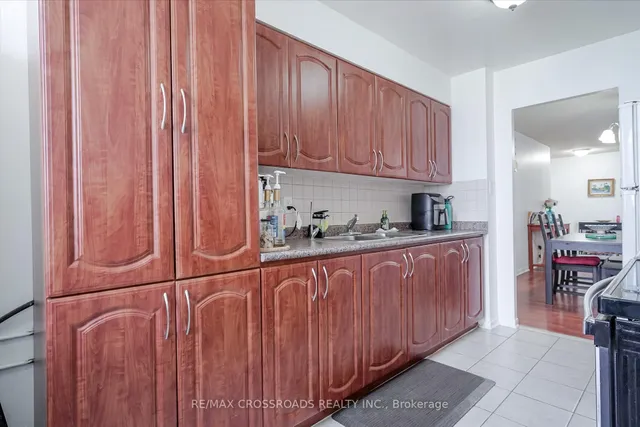 Additional image 19 of 15 Sewells Rd Unit 1204