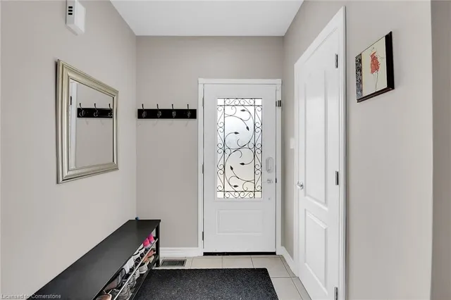 Additional image 13 of 10 Edgewater Dr