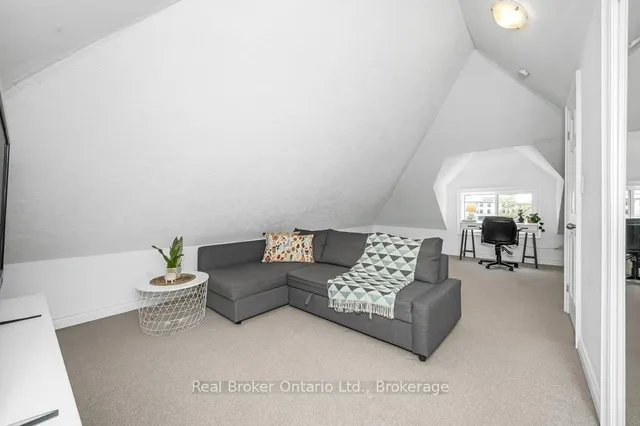 Additional image 22 of 18 Kensington Ave