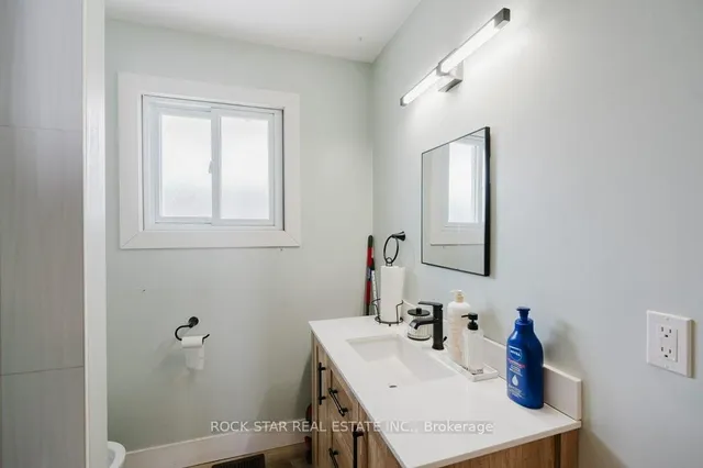 Additional image 16 of 859 Upper Ottawa St