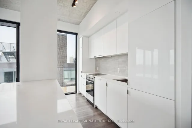 Additional image 9 of 7 Smith Cres Unit 808