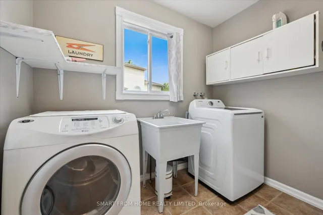 Additional image 15 of 44 Dunedin Crt