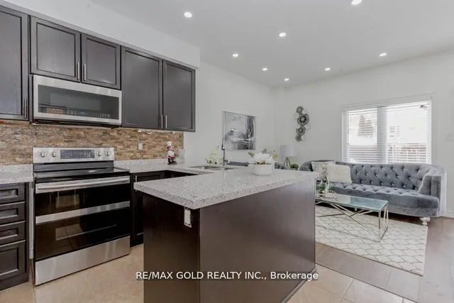 Additional image 14 of 66 Crumlin Cres