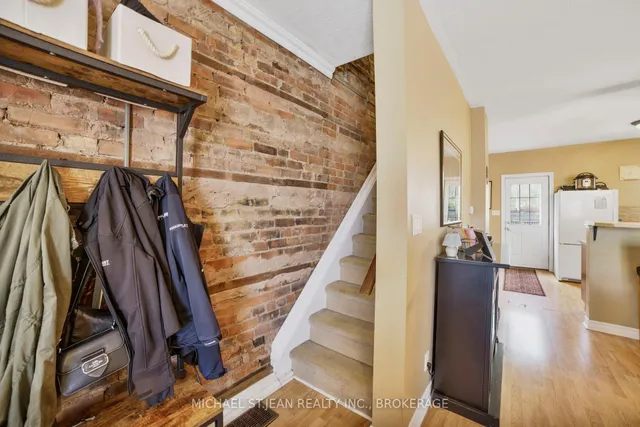 Additional image 5 of 461 Main St