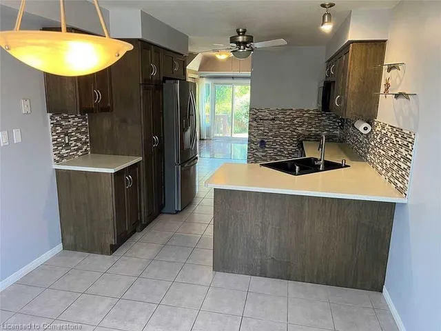 Additional image 2 of 305 Briarmeadow Dr Unit 9