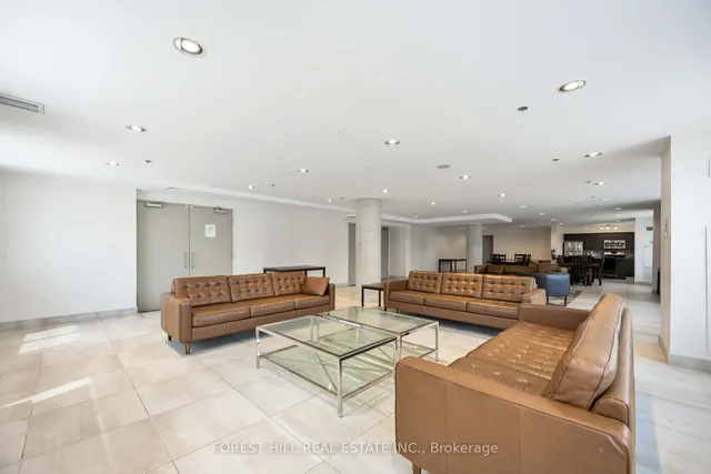 Additional image 30 of 812 Lansdowne Ave Unit 405