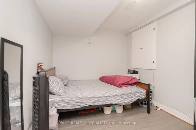 Additional image 40 of 337 Brisdale Dr