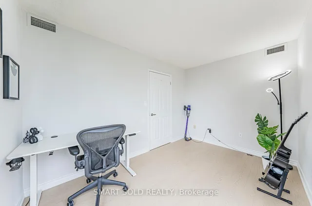 Additional image 34 of 1 Pemberton Ave Unit 1608