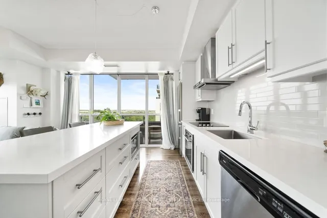 Additional image 14 of 2087 Fairview St Unit 1809