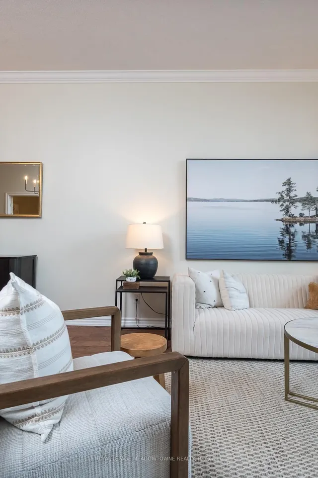 Additional image 27 of 262 Dundas St Unit 318