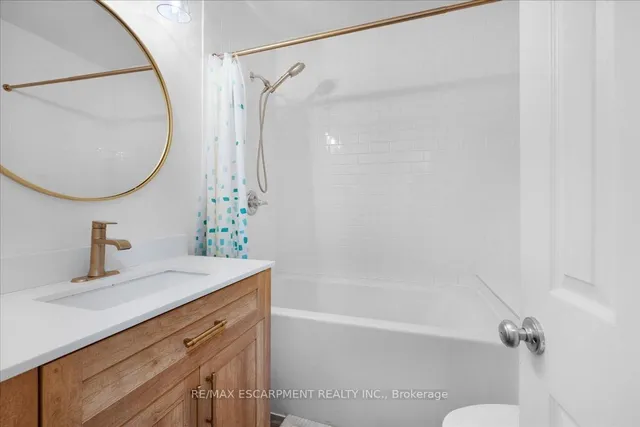 Additional image 17 of 86 East 19th St