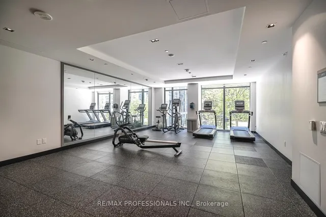 Additional image 24 of 65 Mutual St Unit 1506