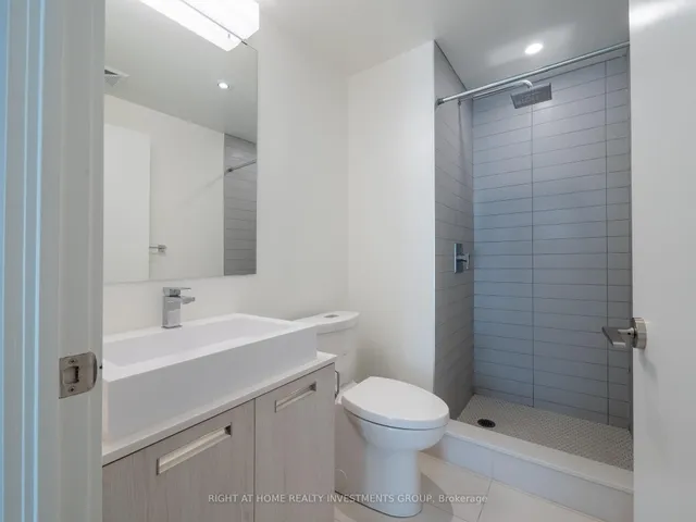 Additional image 9 of 2A Church St Unit 1010