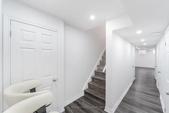 Additional image 34 of 289 REIS Pl