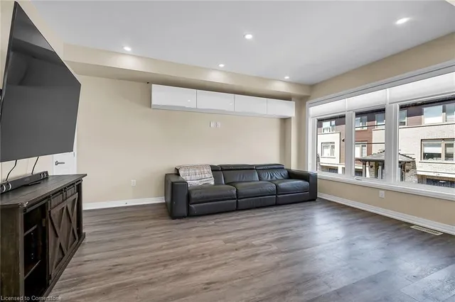 575 Woodward Ave Unit 48