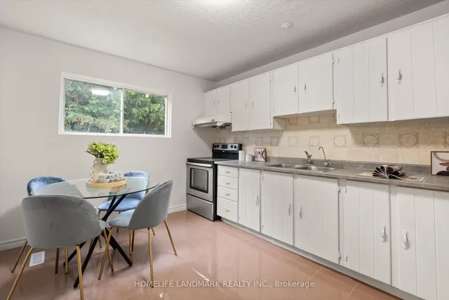 Additional image 20 of 89 Phalen Cres