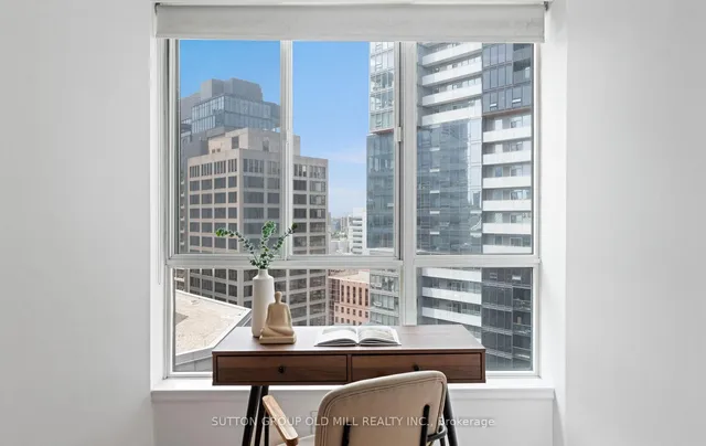 Additional image 32 of 38 Elm St Unit 2700