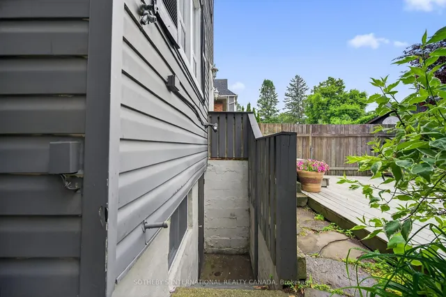 Additional image 35 of 23 Morland Rd