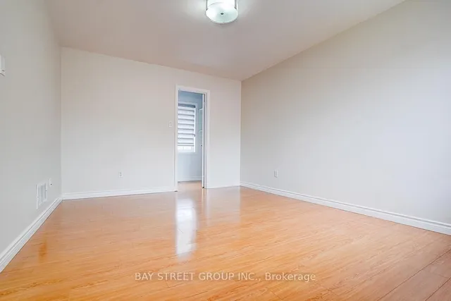 Additional image 23 of 34 Hyacinth Cres