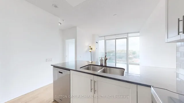 Additional image 11 of 15 Windermere Ave Unit 903