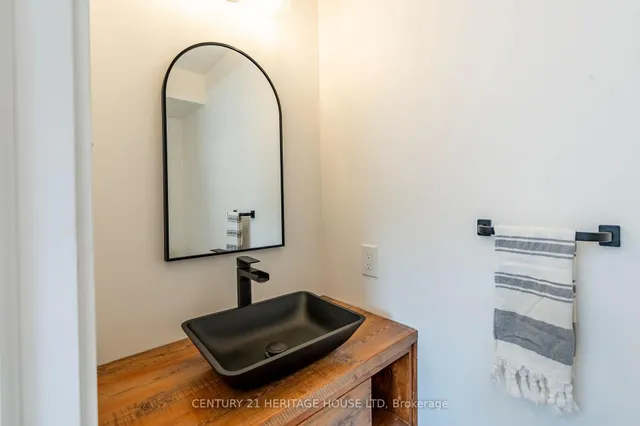 Additional image 39 of 66 Eden Oak Tr