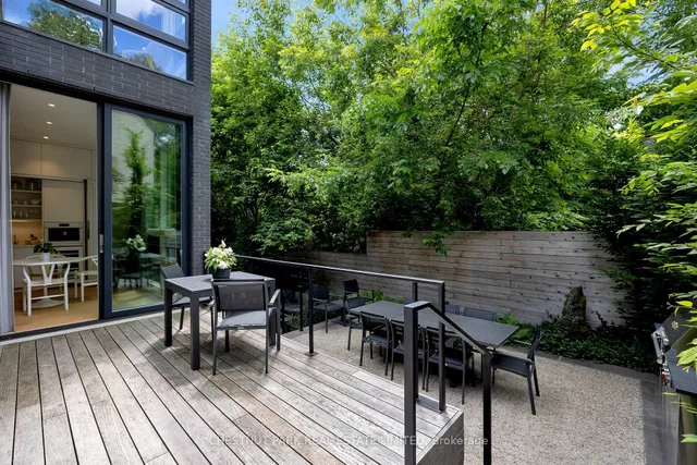 Additional image 49 of 10 Parkwood Ave