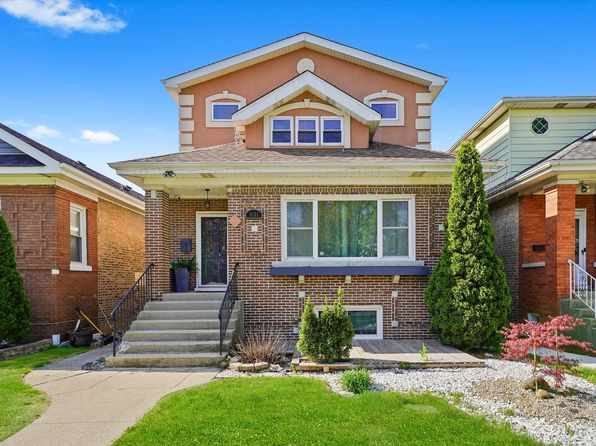 5151 W Fletcher St, Chicago, IL 60641