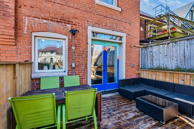 Additional image 34 of 20 Locke St