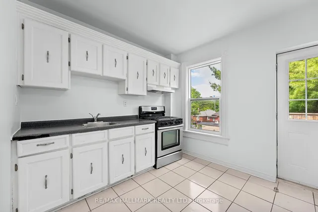 Additional image 26 of 261 Ossington Ave